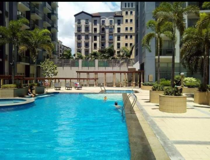 The Palm Tree Condotel Manila Airport ภายนอก รูปภาพ