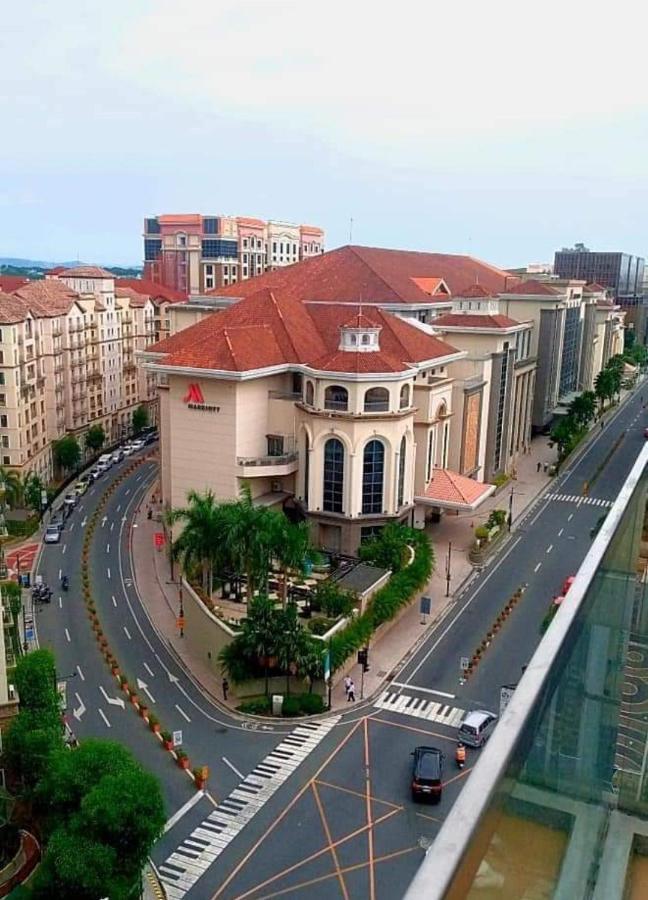 The Palm Tree Condotel Manila Airport ภายนอก รูปภาพ