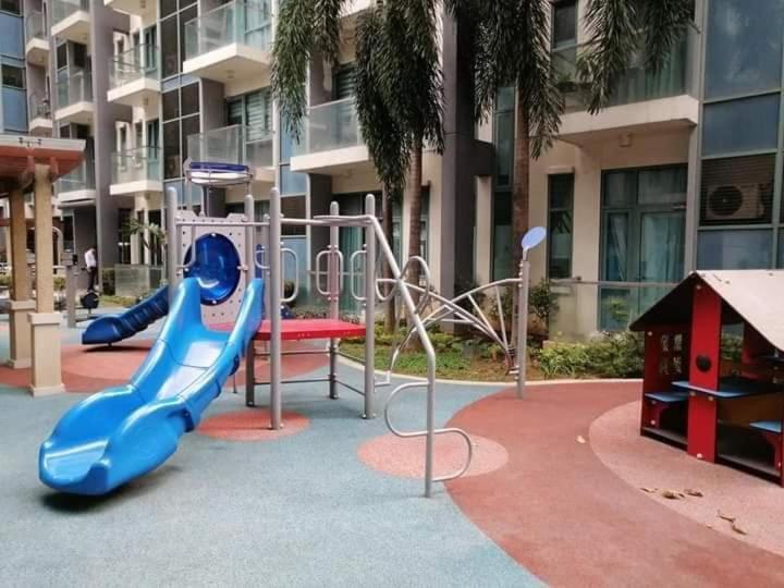 The Palm Tree Condotel Manila Airport ภายนอก รูปภาพ