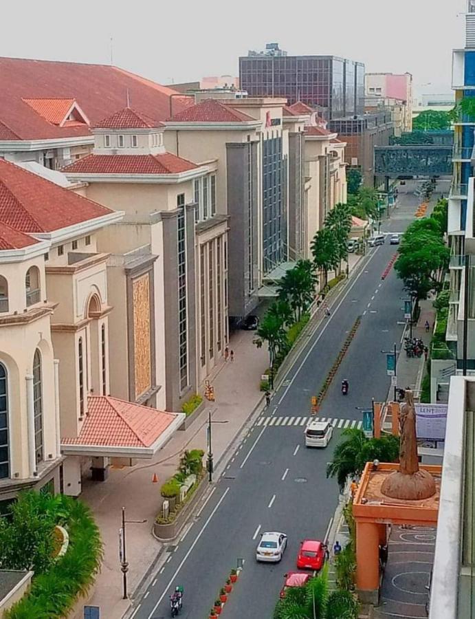 The Palm Tree Condotel Manila Airport ภายนอก รูปภาพ