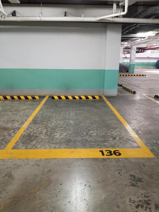 The Palm Tree Condotel Manila Airport ภายนอก รูปภาพ