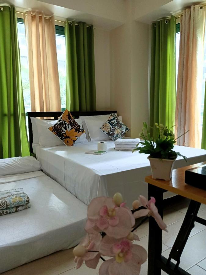 The Palm Tree Condotel Manila Airport ภายนอก รูปภาพ