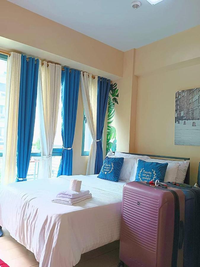 The Palm Tree Condotel Manila Airport ภายนอก รูปภาพ