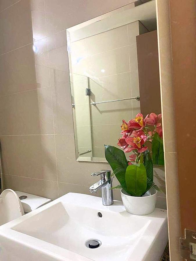 The Palm Tree Condotel Manila Airport ภายนอก รูปภาพ