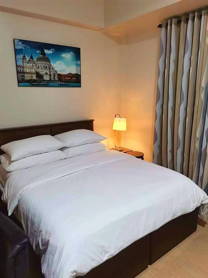 The Palm Tree Condotel Manila Airport ภายนอก รูปภาพ