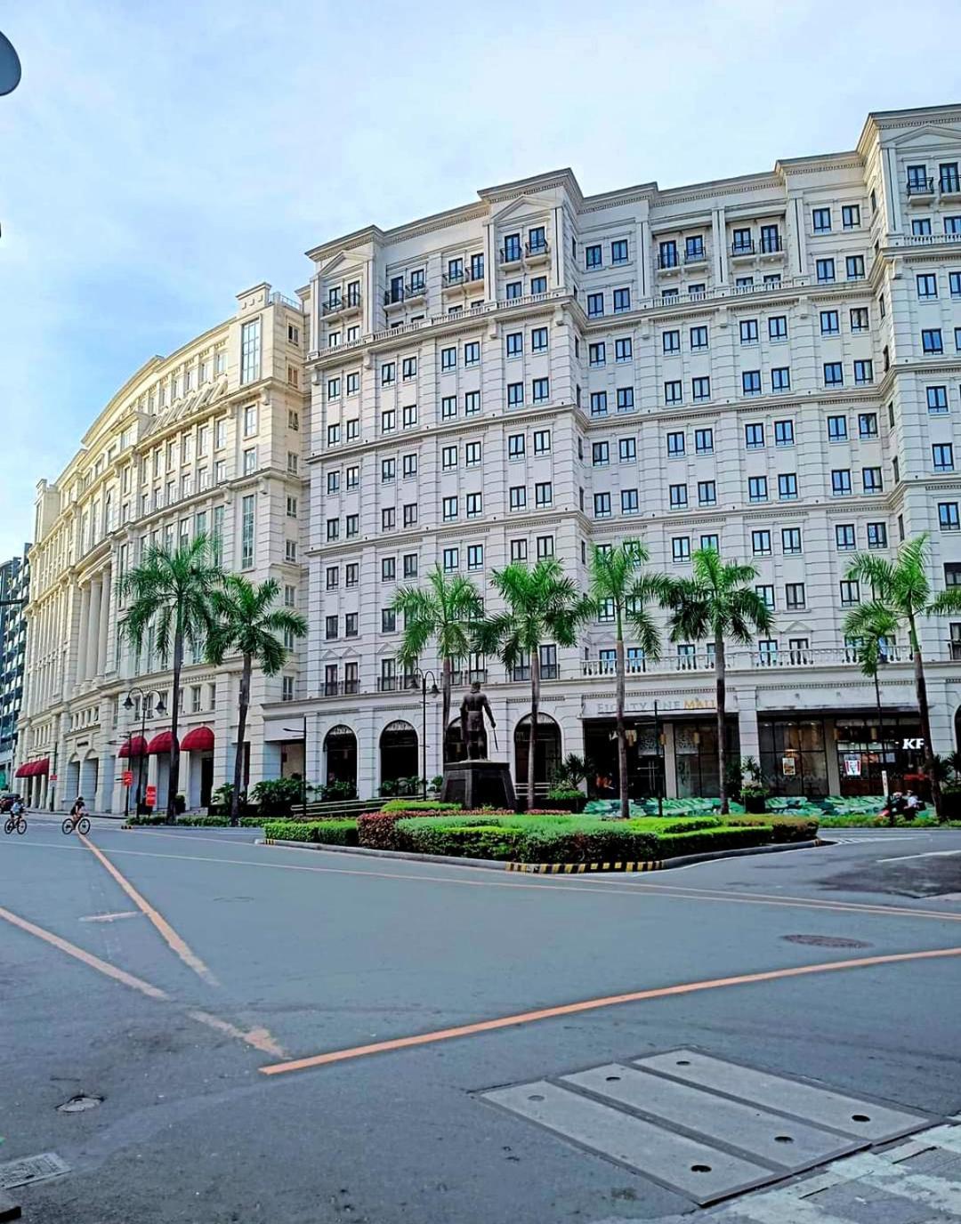 The Palm Tree Condotel Manila Airport ภายนอก รูปภาพ