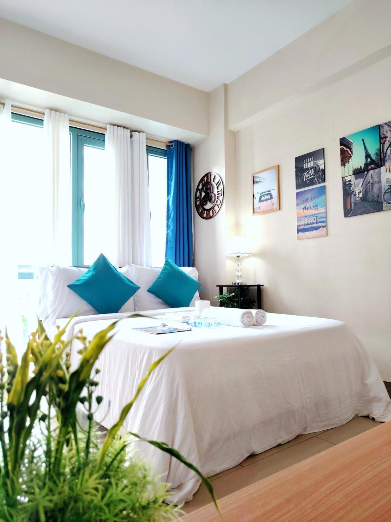The Palm Tree Condotel Manila Airport ภายนอก รูปภาพ